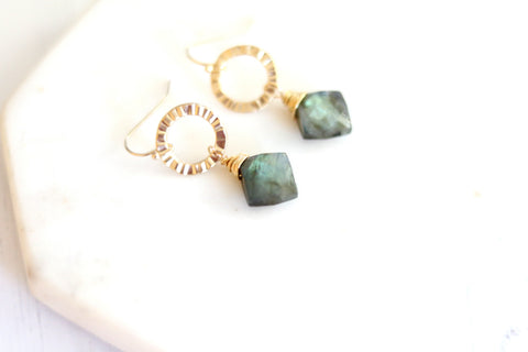 Eterna earrings - Labradorite