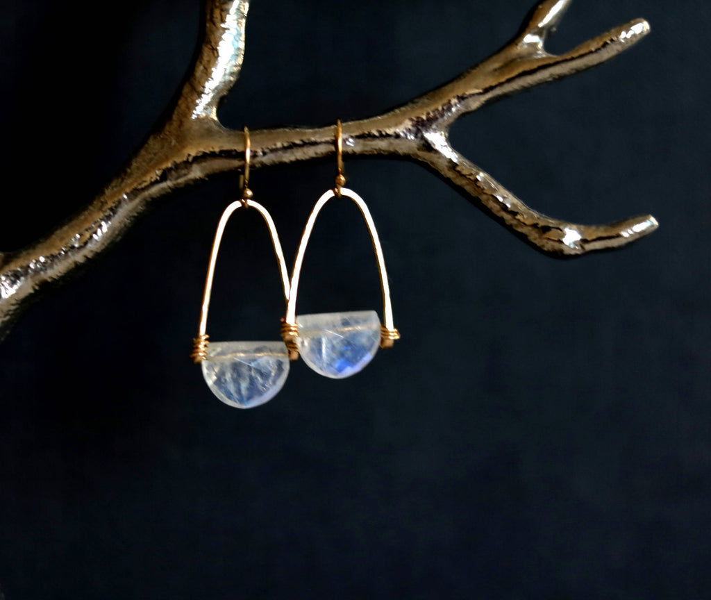 Rockpool earrings - White Moonstone earrings