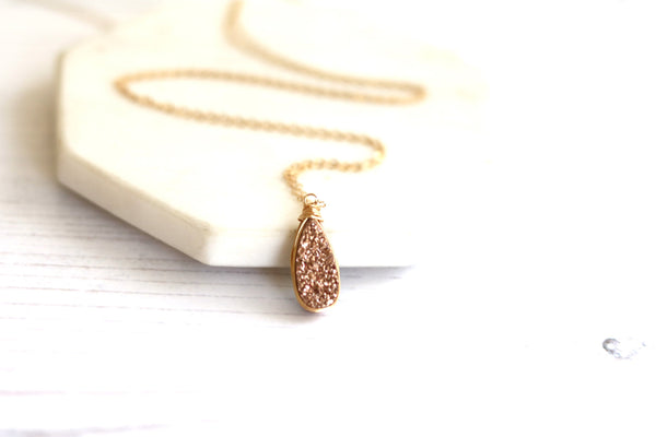 Rose gold teardrop necklace